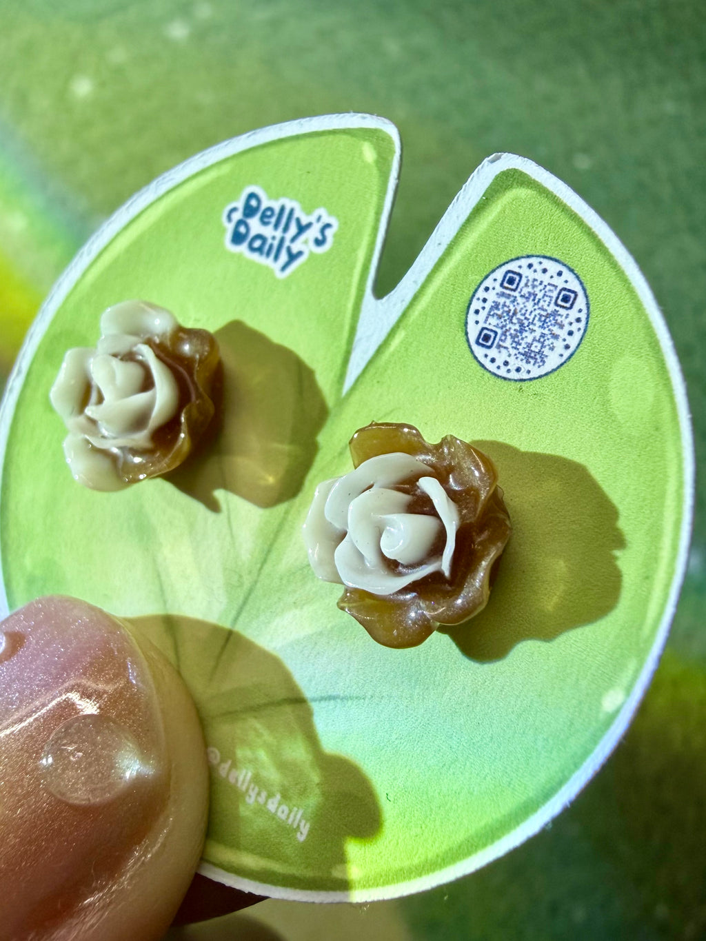 Cream & Coffee Rose Stud Earrings ⋅˚₊‧ ୨୧ ‧₊˚ ⋅